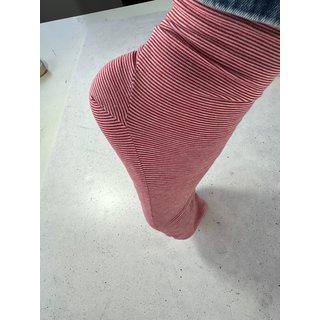 Flinke Socke Mehrgr��enschnittmuster Papierschnitt